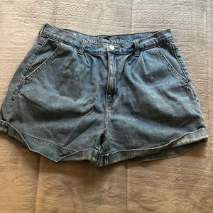 American Eagle High Waisted Mom Shorts